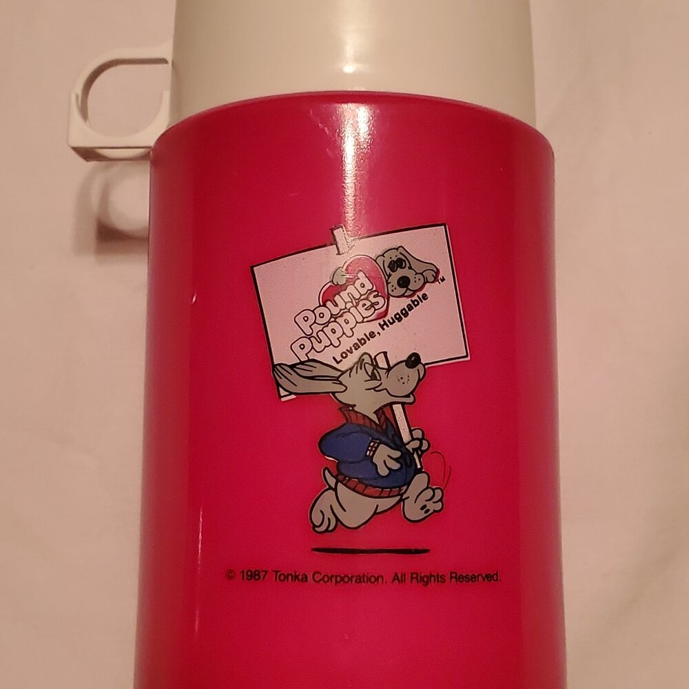 Pound Puppies Thermos 1987 Tonka Corporation Loveable Hugable Thermos Bottle